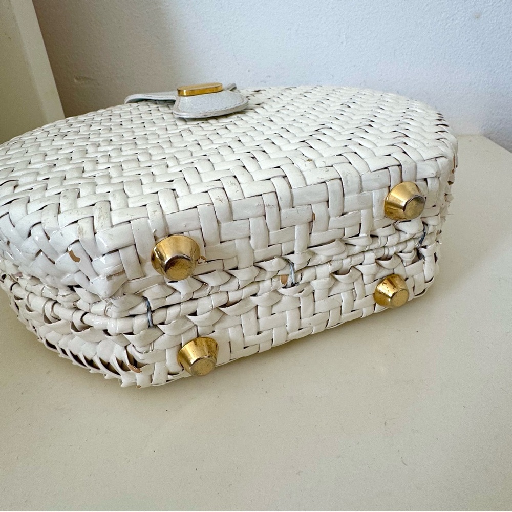 Vintage Nordstrom Made in Italy White Lacquered Wicker Hardcase Bag - Picture 3 of 16